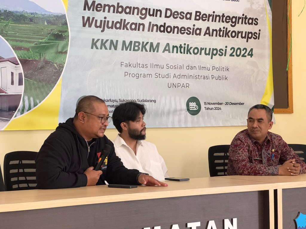 PENUTUPAN KEGIATAN KKN MBKM DESA ANTIKORUPSI 2024: MEMBANGUN DESA BERINTEGRITAS UNTUK INDONESIA BEBAS KORUPSI