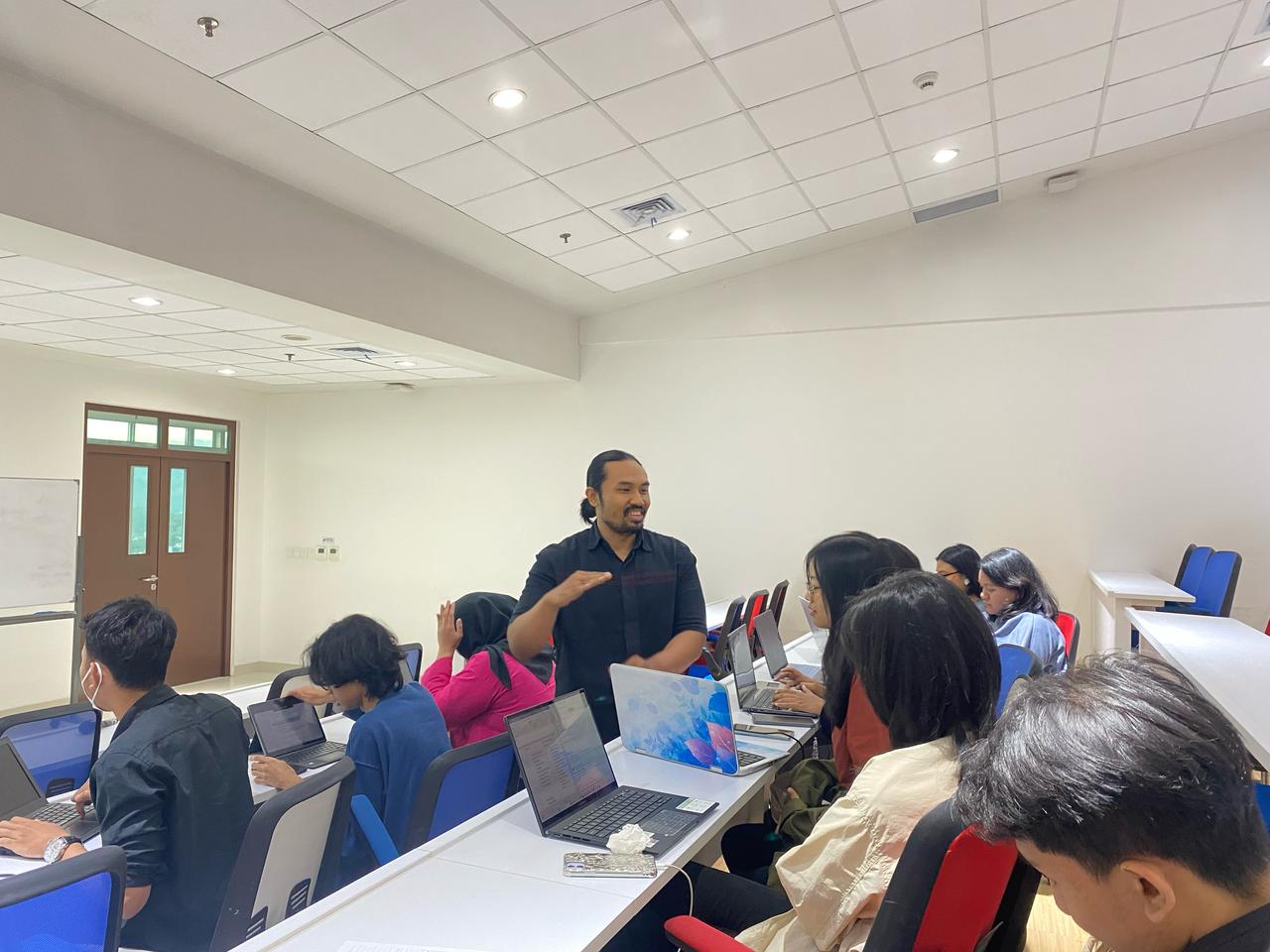 WhatsApp Image 2025-03-27 at 12.50.57 PM